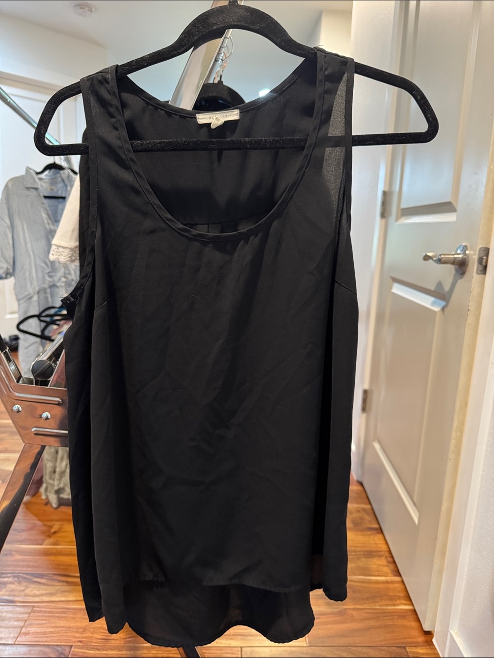 Pleione Black Layered Chiffon Sleeveless Camisole